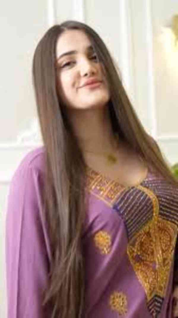 Lahore Call Girls 03280833300 Hot Girls - foto 1