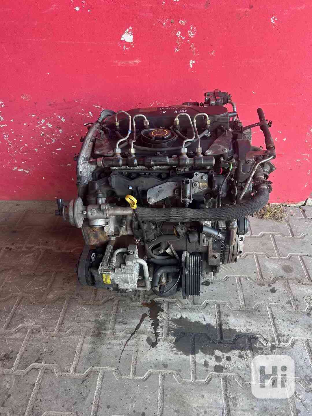 Motor Ford Mondeo MK3 2,0 TDCI HJBC 85KW Kompletní - foto 1