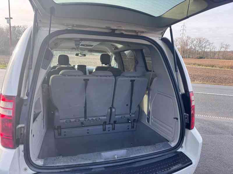 Chrysler Dodge Grand Caravan 3,8 LPG RT 2011 - foto 7