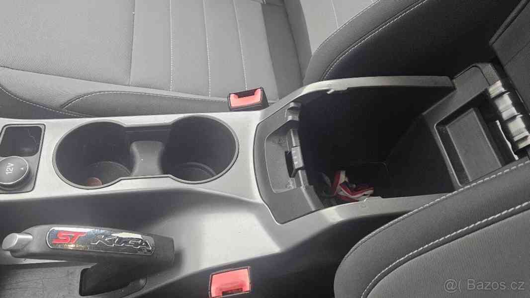 Ford Kuga 2,0   EB 179kW 4x4 automat 2013 - foto 12