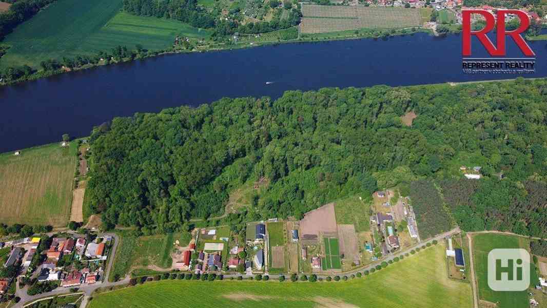 Prodej stavebního pozemku 1416 m2 - obec Dobříň u Roudnice nad Labem - foto 4