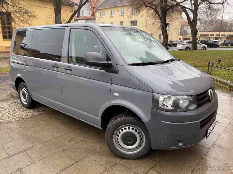 Volkswagen Transporter 1. majitel, 9míst, lůžková úpr - foto 3