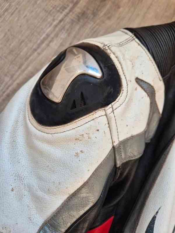 Kožená 1 - dílná kombinéza Vanucci - foto 4