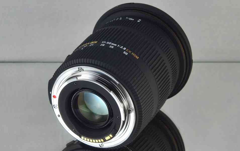 pro Canon - Sigma DC 17-50mm 1:2.8 EX OS HSM  - foto 6