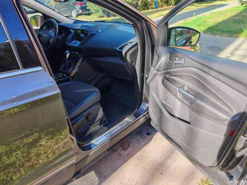Ford Kuga 1,5 - foto 12