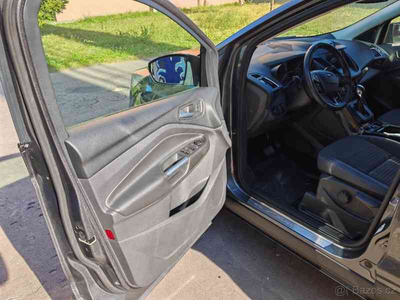 Ford Kuga 1,5 - foto 16