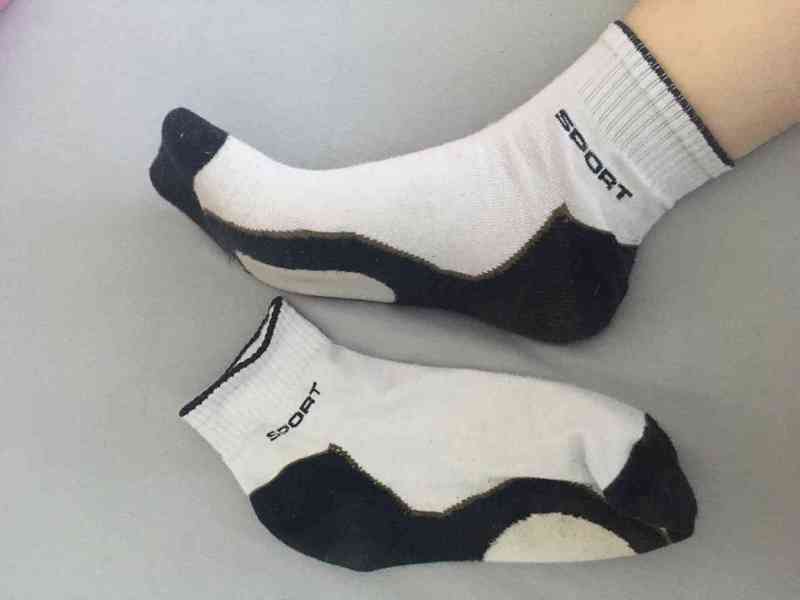 Použité ponožky - foto 2