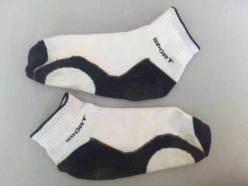 Použité ponožky - foto 3