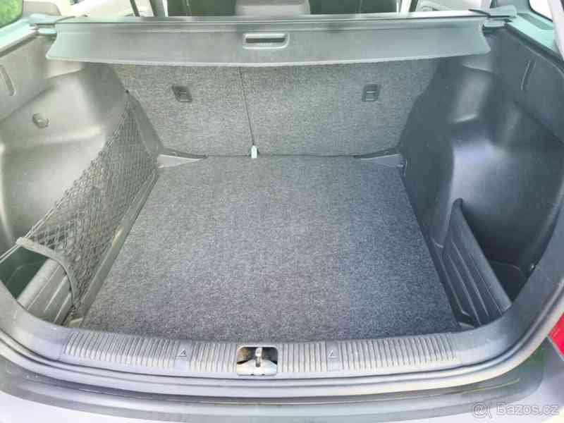 Škoda Fabia 1,2   TSI, 77 kW, manuál – 2010 - foto 15