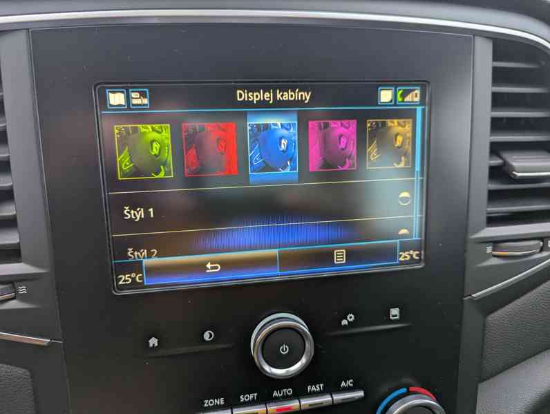 Renault Mégane Grandtour Energy 1,5 dCi AT - foto 9