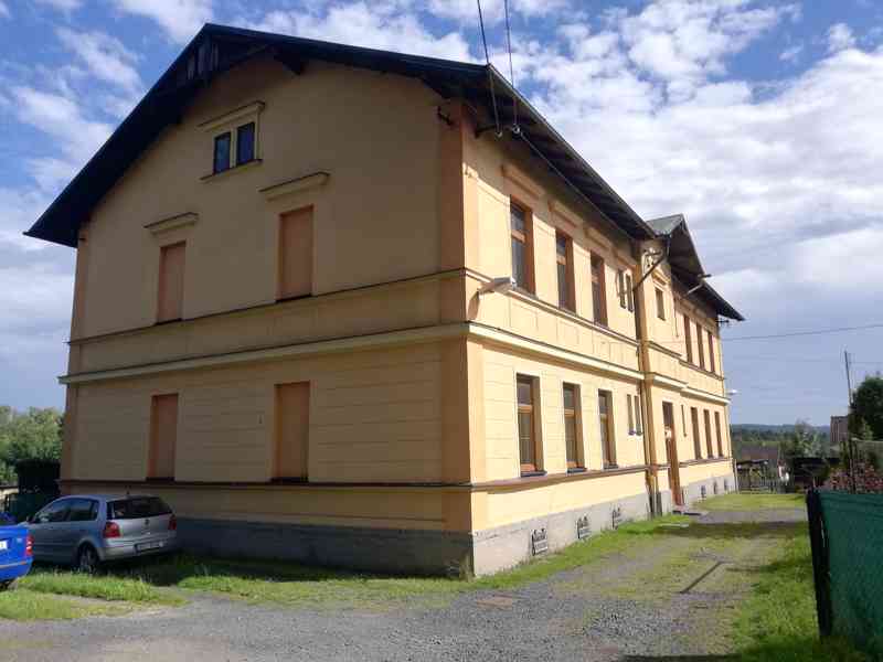 Lužná u Rakovníka - družstevní byt 3+1 - foto 3