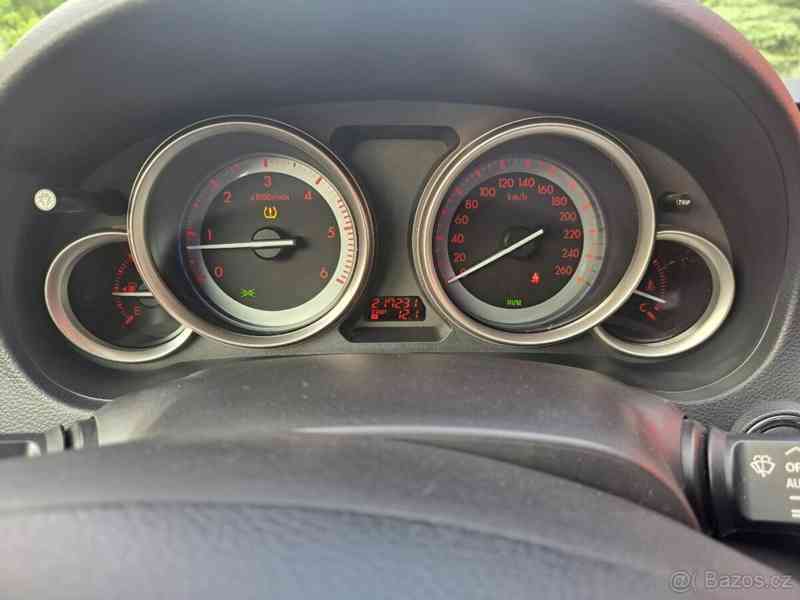 Mazda 6 2,2 MZR CD Ojeté, 2012, 217 000 km  - foto 4