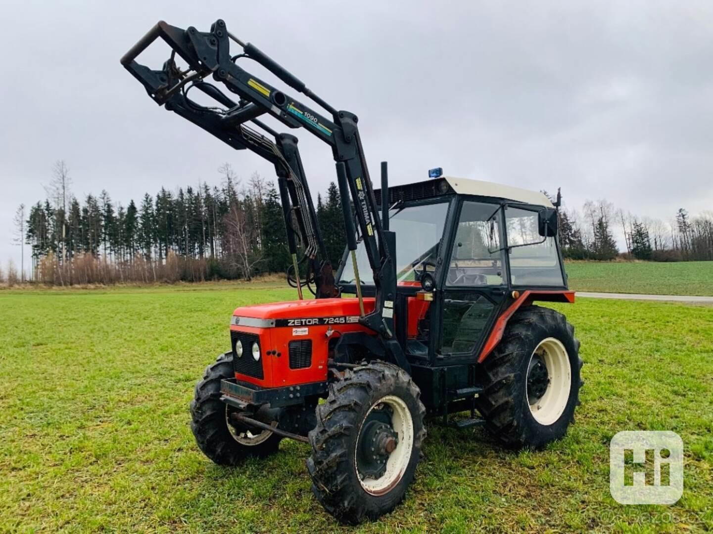 Traktor s čelním nakladačem Zetor 7245 - foto 1