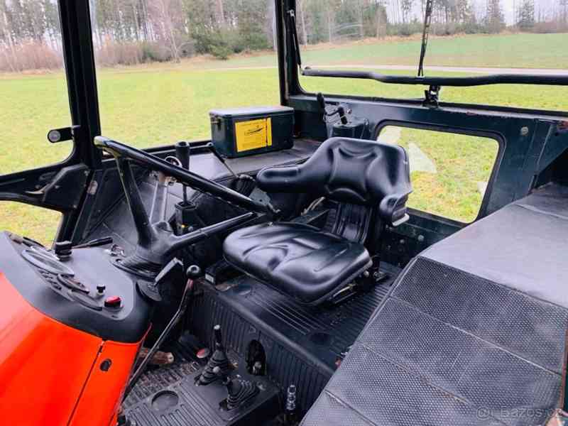 Traktor s čelním nakladačem Zetor 7245 - foto 2