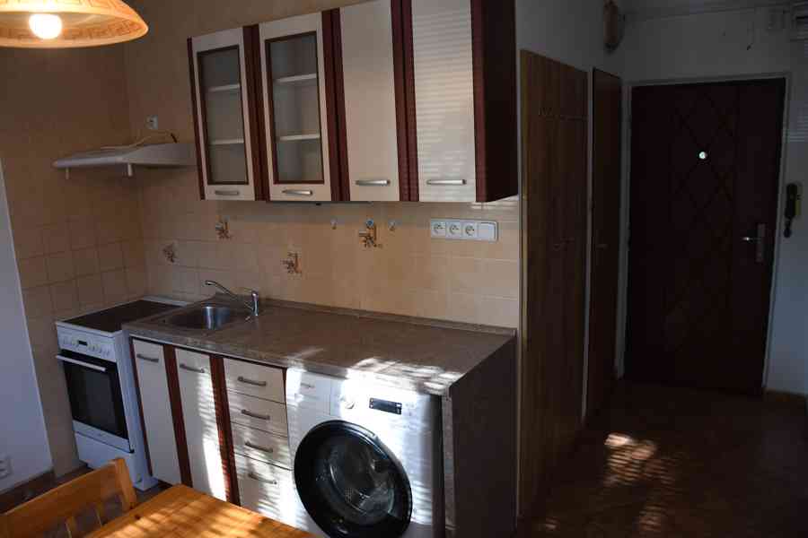 Prodám byt OV 1+1 35m2+sklep,centrum Břeclav,Slovácká - foto 2