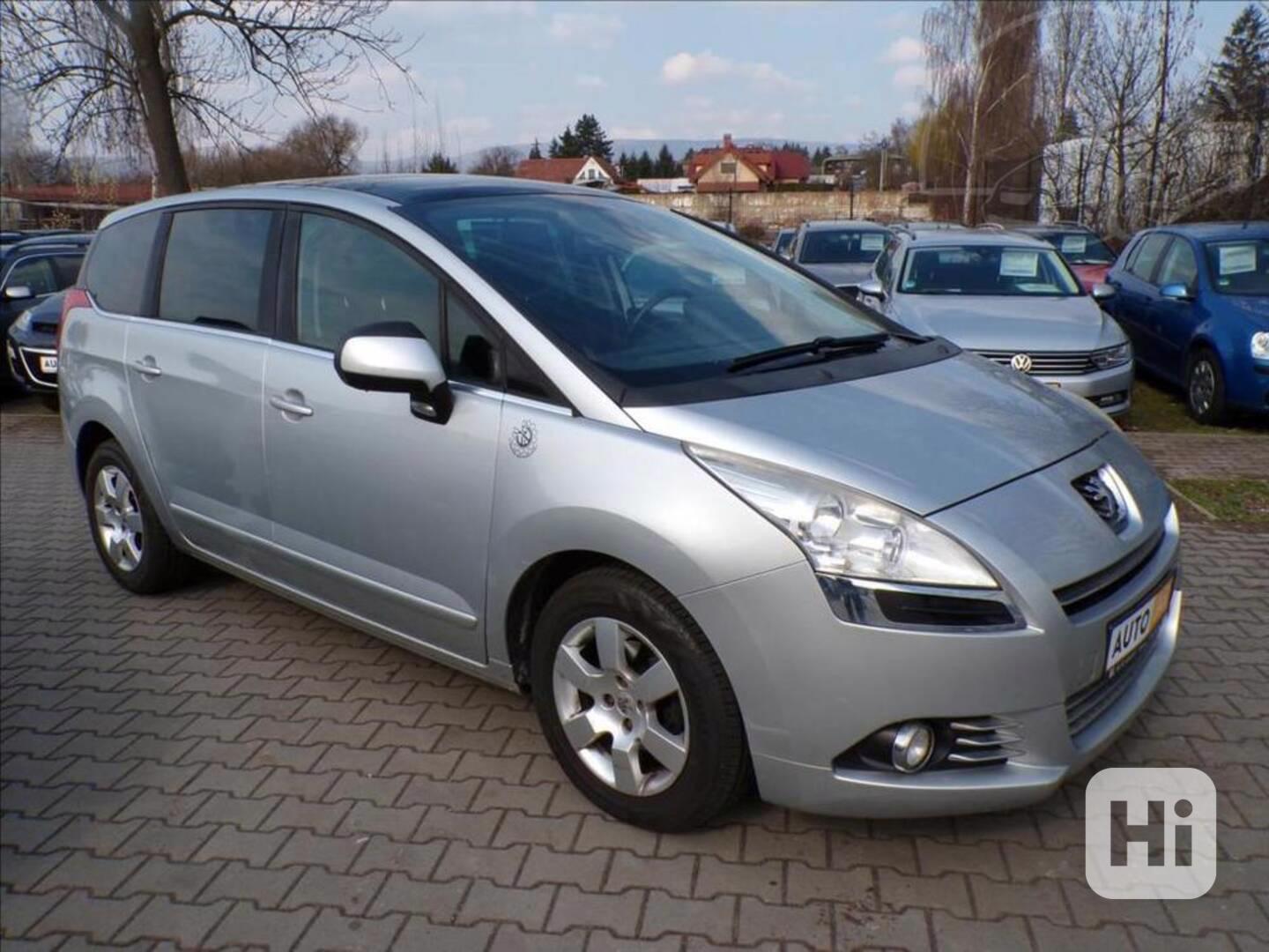 Peugeot 5008 1,6 HDi 7.MÍST,TAŽ.ZAŘ. - foto 1