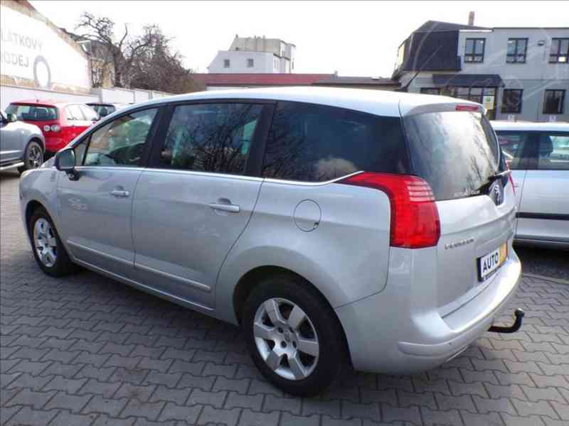 Peugeot 5008 1,6 HDi 7.MÍST,TAŽ.ZAŘ. - foto 4