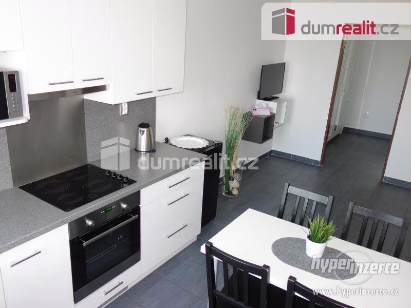 Pronájem domku 2+kk Velké Pavlovice - foto 1