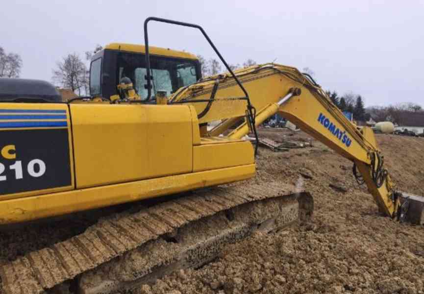 22t bagr i svahovka Komatsu 210 - foto 5