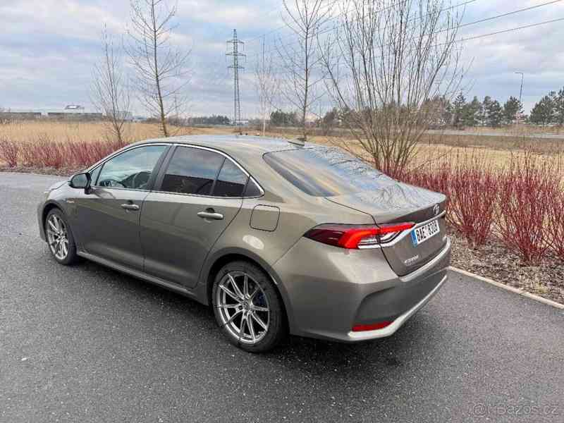 Toyota Corolla 1,8 - foto 6