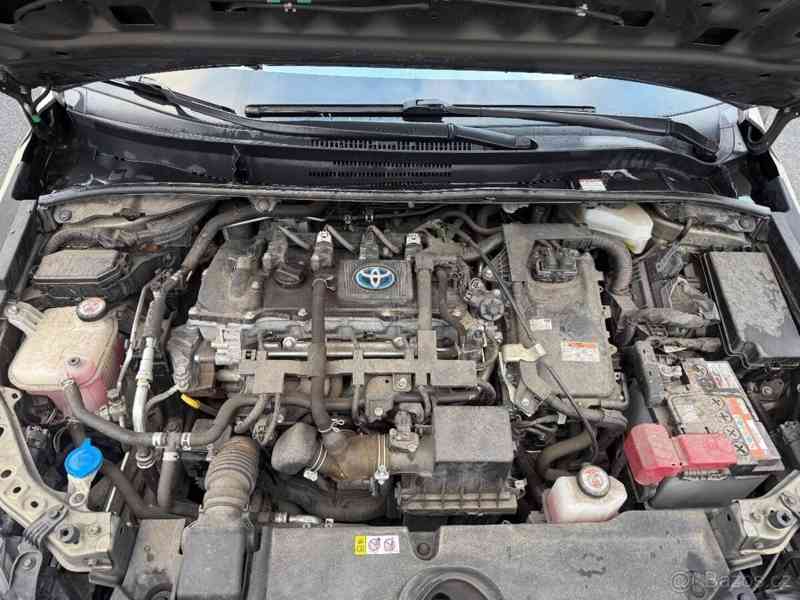 Toyota Corolla 1,8 - foto 11