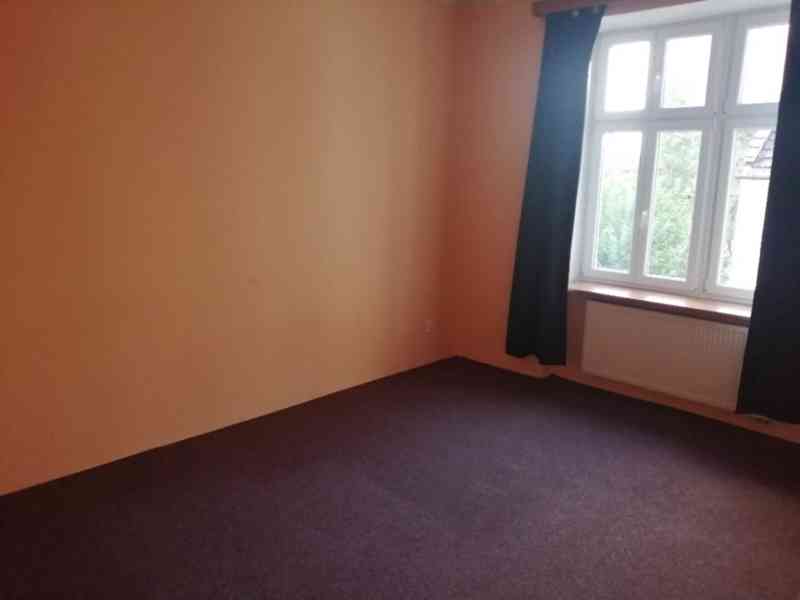 Pronájem 2+1, ulice Dornych, centrum (u Vaňkovky), 85 m2, ko - foto 3