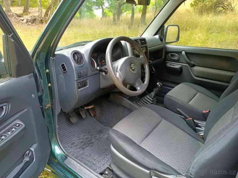 Suzuki Jimny 1.3 4x4 - foto 9