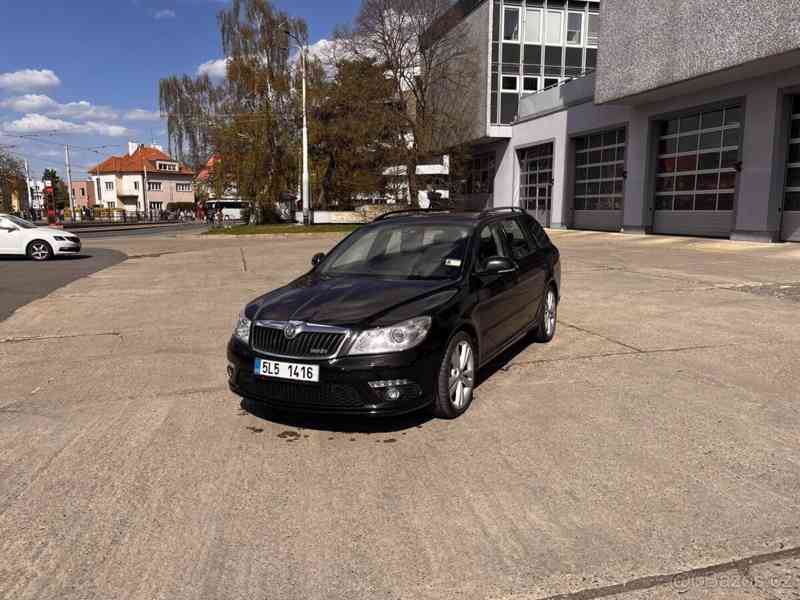 Škoda Octavia 2,0   RS - foto 4