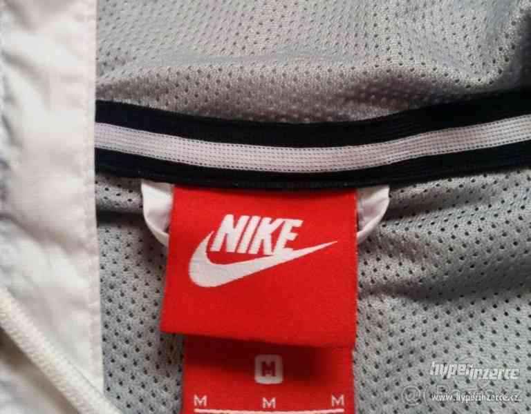 Značková dětská bunda a mikina Nike - moc pěkné - foto 6