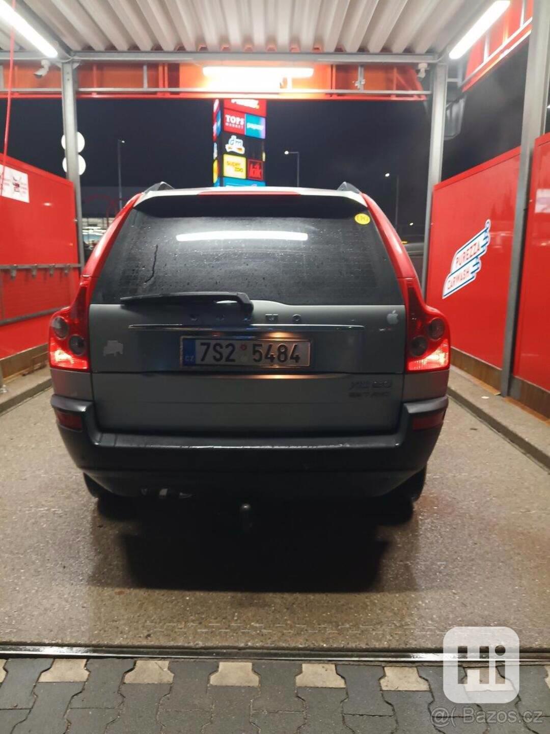 Volvo XC90 2,5 - foto 1