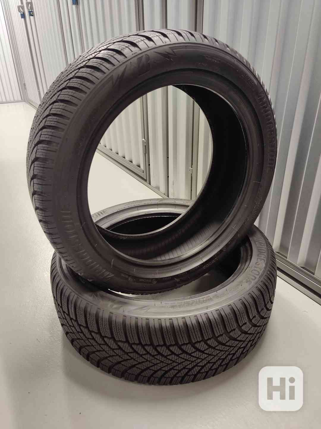 ZIMNÍ PNEUMATIKY BRIDGESTONE BLIZZAK LM005 205/50 R17 (2 KS) - foto 1