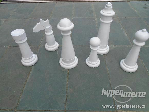 venkovní dřevěné šachy - foto 4