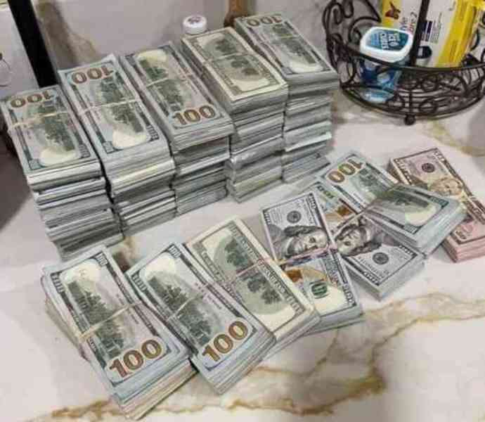 Buy fake money, Buy fake usd/aud/cad/CNY/euros/RMB Whatsapp  - foto 3