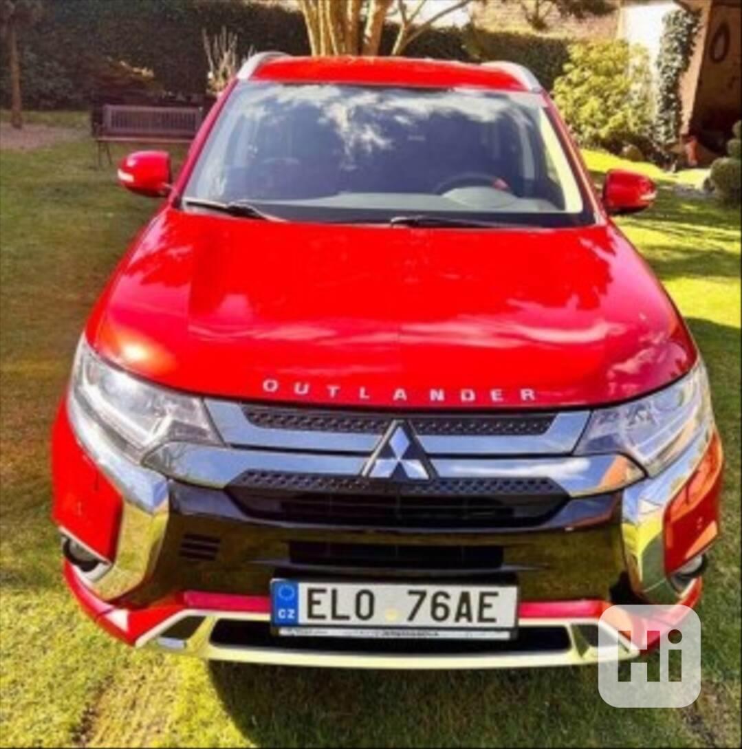 Mitsubishi Outlander PHEV - foto 1