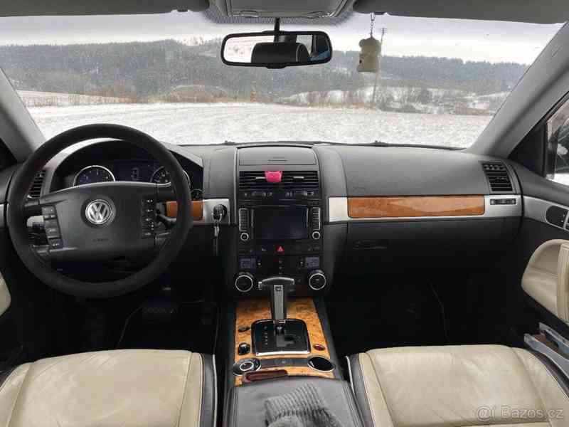 Volkswagen Touareg 3,0   TDi 176kw 2009 INDIVIDUAL - foto 6