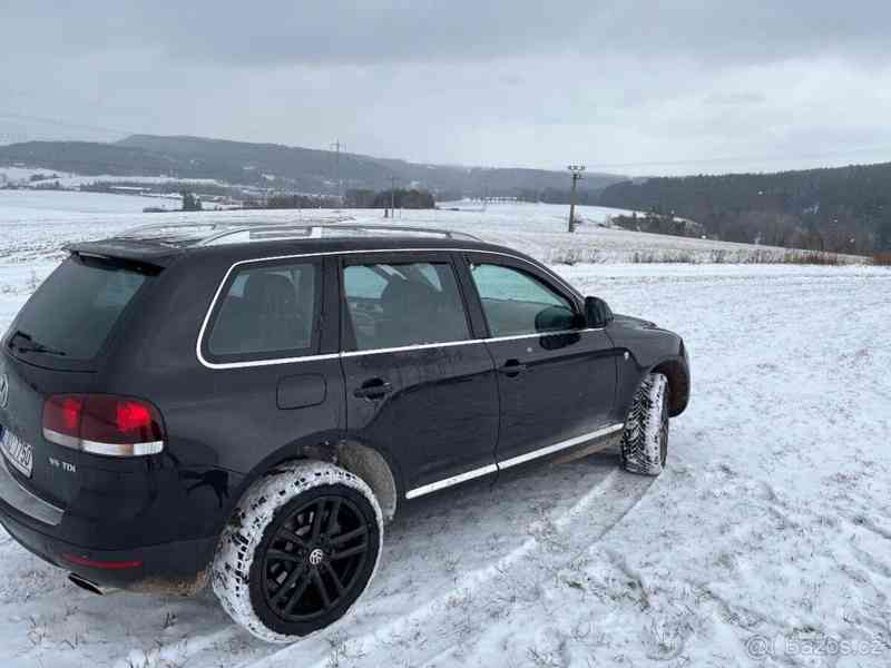 Volkswagen Touareg 3,0   TDi 176kw 2009 INDIVIDUAL - foto 12