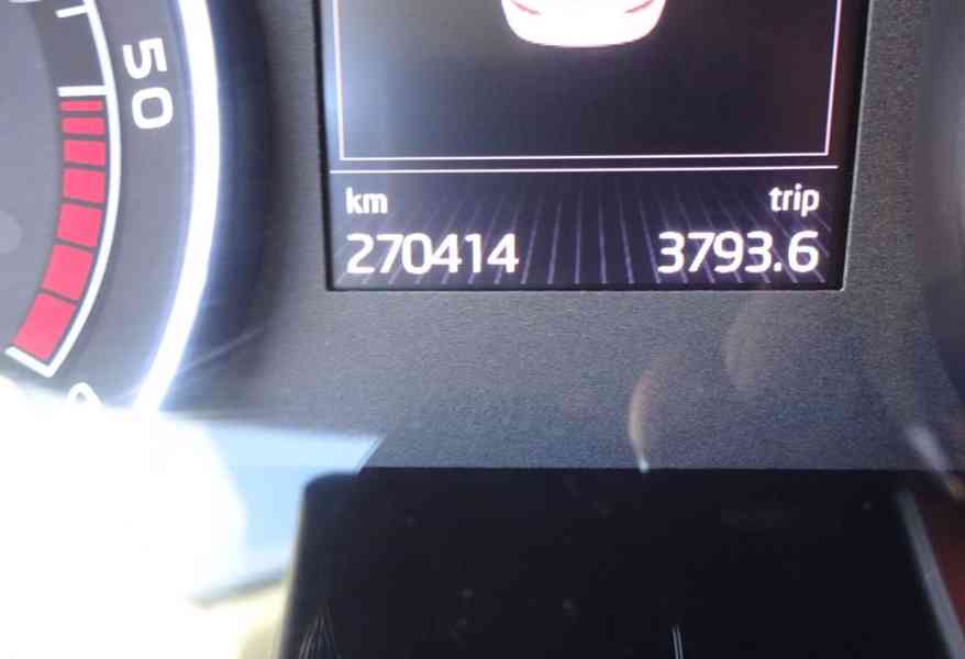 Škoda Superb 2.0 TDI Combi r.v.2017 (110 kw) ČR DPH - foto 7