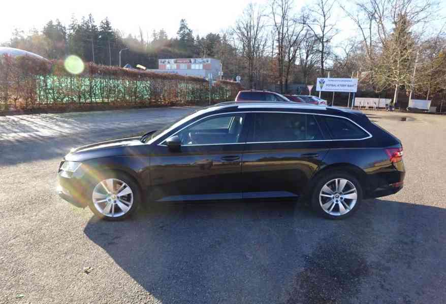 Škoda Superb 2.0 TDI Combi r.v.2017 (110 kw) ČR DPH - foto 2