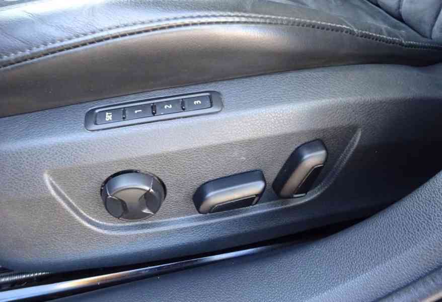 Škoda Superb 2.0 TDI Combi r.v.2017 (110 kw) ČR DPH - foto 15