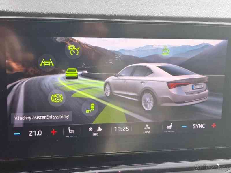Škoda Octavia 2,0   TDI 110 kW DSG - foto 17