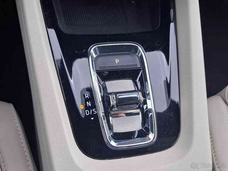 Škoda Octavia 2,0   TDI 110 kW DSG - foto 14