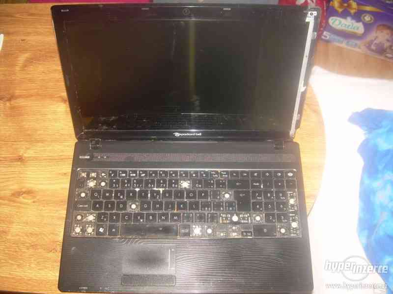 Notebook Packard Bell Easynote TK36-CV-113CZ - foto 2