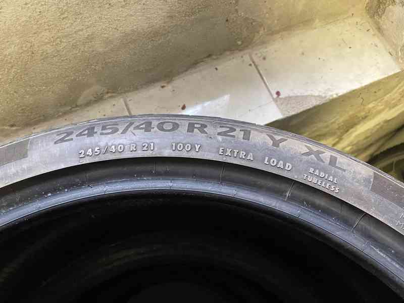 Pneu 245/40 r21  - foto 3