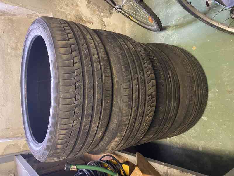 Pneu 245/40 r21  - foto 1