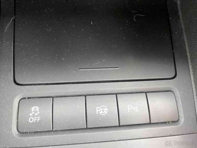 Volkswagen Golf 1,4   TSI - foto 12
