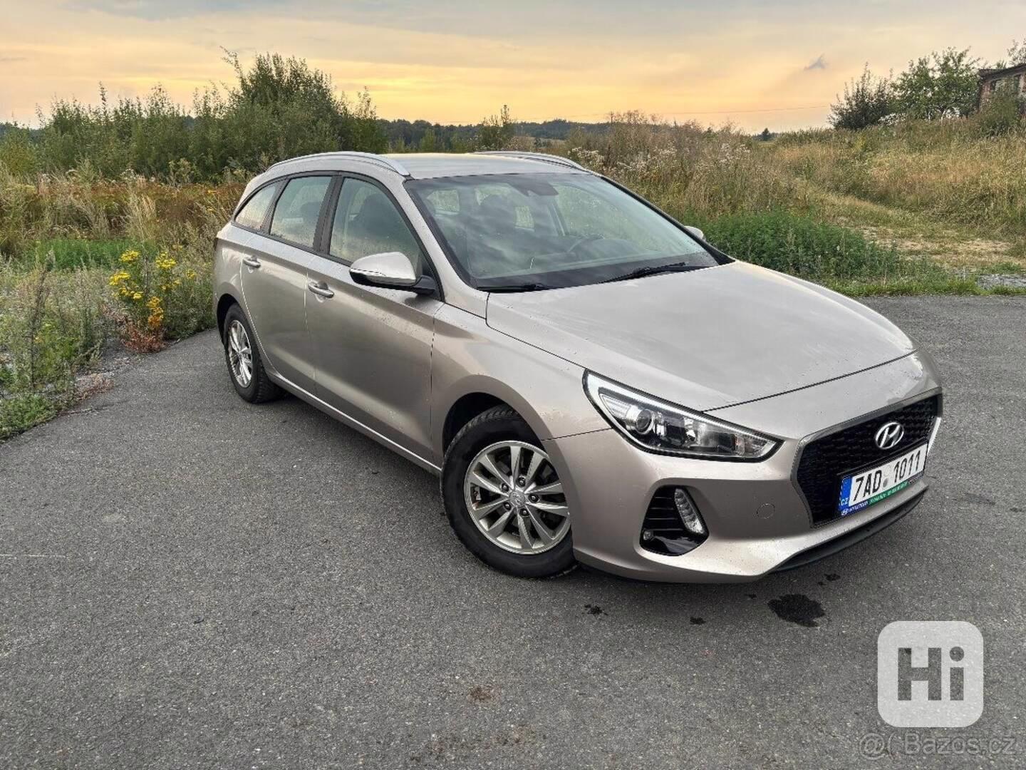 Hyundai i30 1,0   T-GDI 88 kW KOMBI – krásný - foto 1