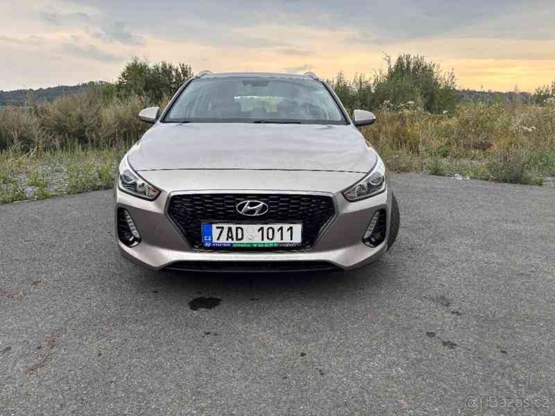 Hyundai i30 1,0 T-GDI 88 kW KOMBI – krásný - foto 2