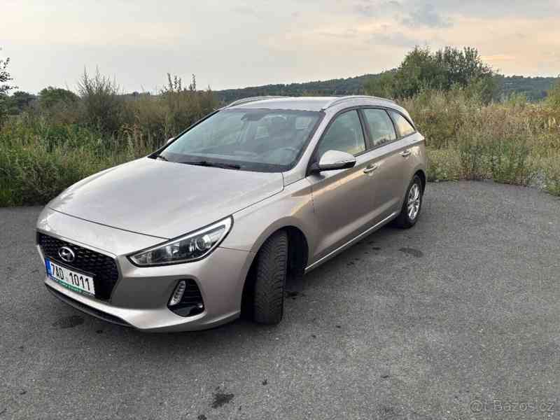 Hyundai i30 1,0 T-GDI 88 kW KOMBI – krásný - foto 6