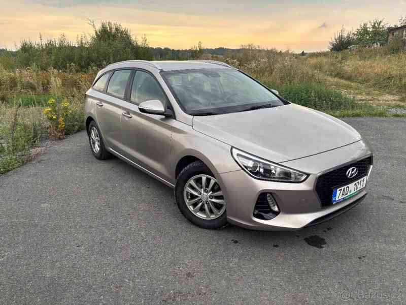 Hyundai i30 1,0 T-GDI 88 kW KOMBI – krásný - foto 1