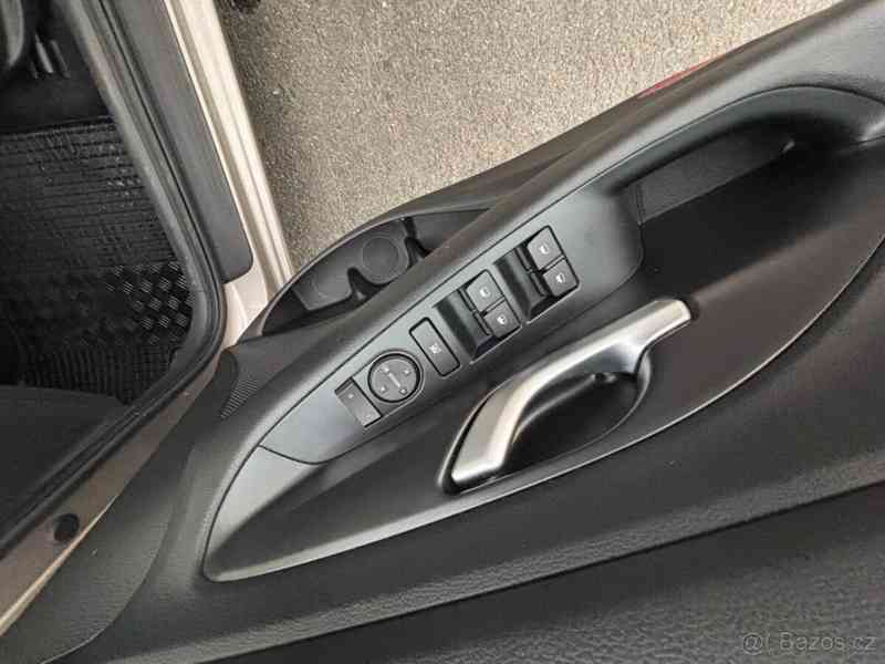 Hyundai i30 1,0 T-GDI 88 kW KOMBI – krásný - foto 15